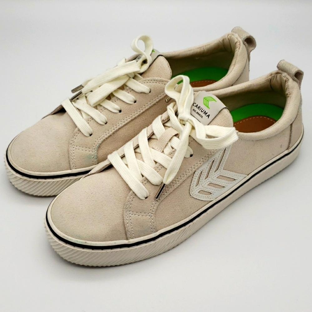 Cariuma Brasil Lace Up Low Canvas Sneakers Size 8 Off-White
